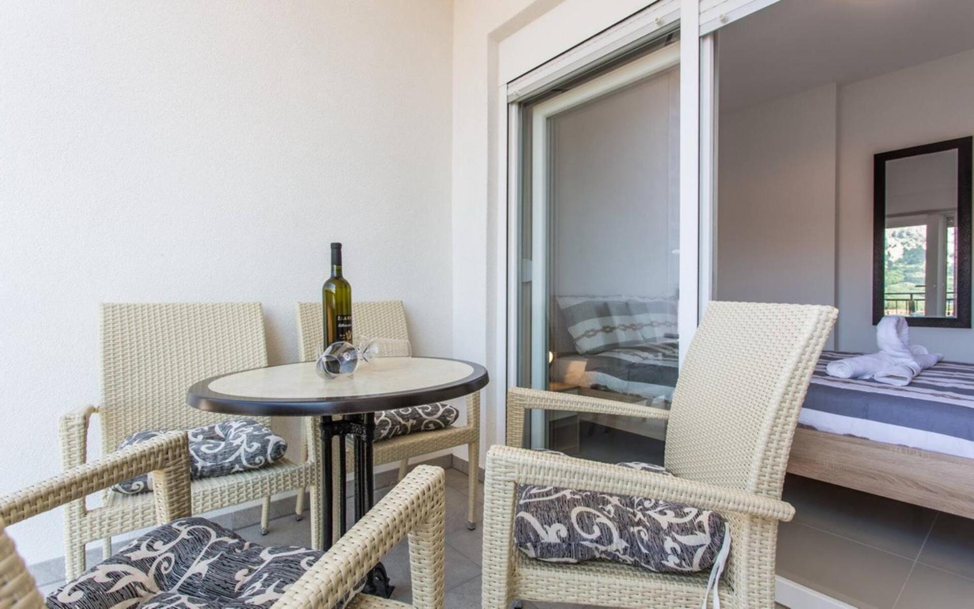 Apartments Bernardeta 1 Baška Eksteriør billede